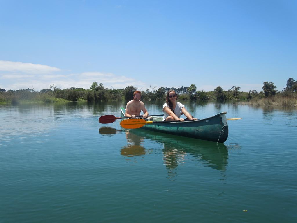 Bazil's Backpackers BBH Hostel&Surf School Westport Buitenkant foto