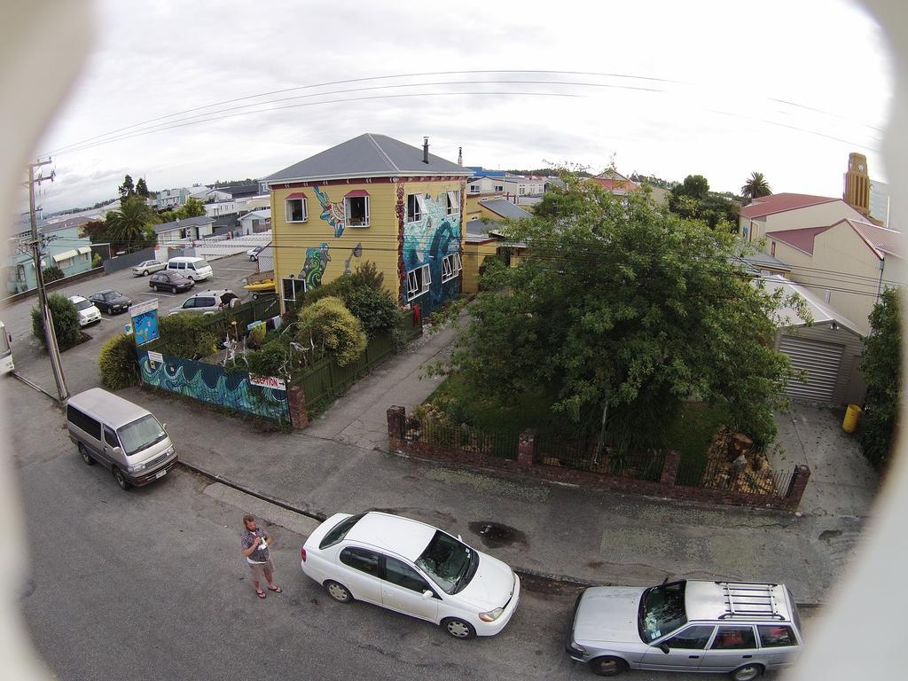 Bazil's Backpackers BBH Hostel&Surf School Westport Buitenkant foto