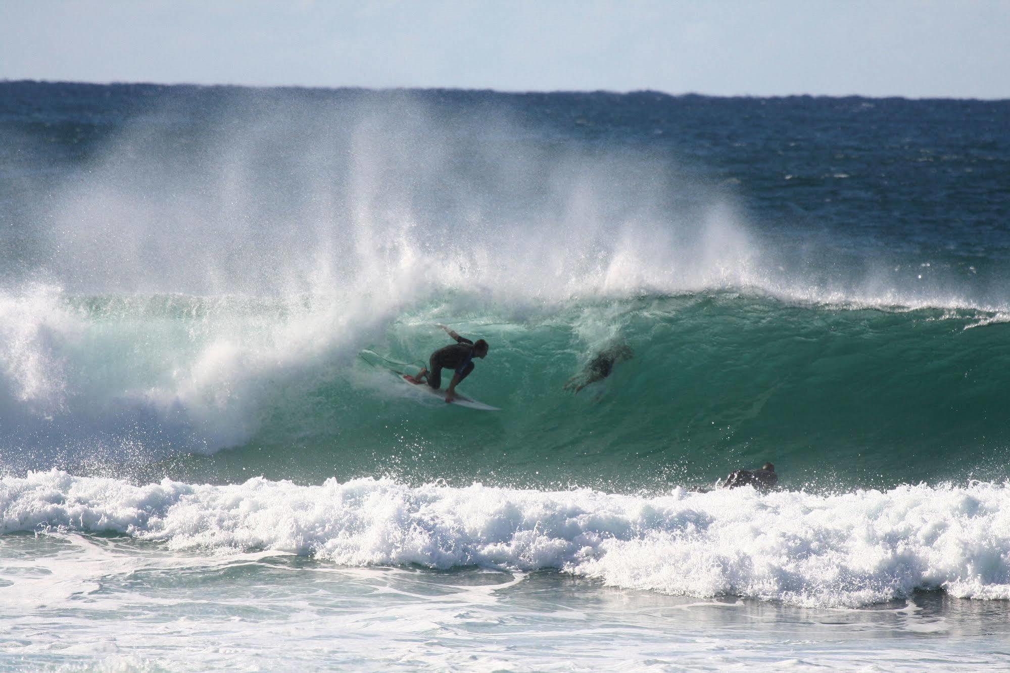 Bazil's Backpackers BBH Hostel&Surf School Westport Buitenkant foto